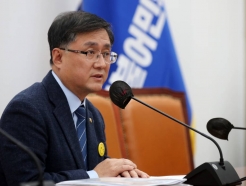 민주당, 임시국회 열어 민생입법 처리…예산안은 협의 계속