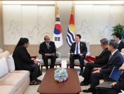 尹대통령, 5개 태평양도서국 정상과 양자회담…"협력사업 구체화"
