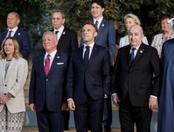 "ø ũ "'Ӵ' G7   ħɱ