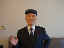 "성적·소득 안 봐요, 월 7회 '이것'만"…111억 기부자의 '파격 장학금'