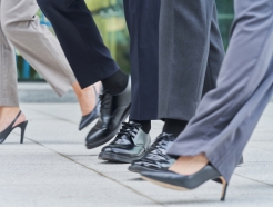 일찍 출근해서 해고 당한 여성…법원도 "정당" 판결 화제