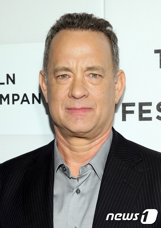 톰 행크스, 트럼프 향해 거친 발언 "도대체 무슨말을…" - 머니투데이