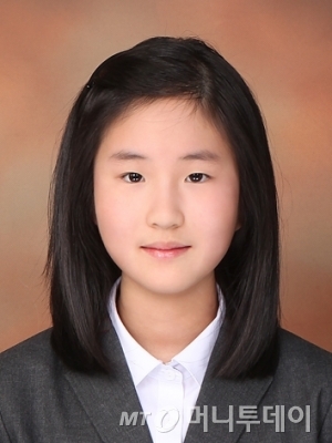 12회 u클린 공모전 고등부 글짓기 대상 김영경(대원외국어고등학교 2학년).