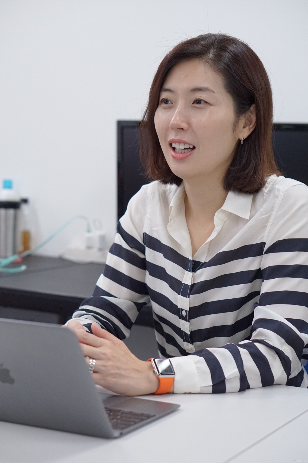 "사진 찍을땐 김치~ 견적 뽑을땐 카라멜~" - 뉴스 썸네일 이미지