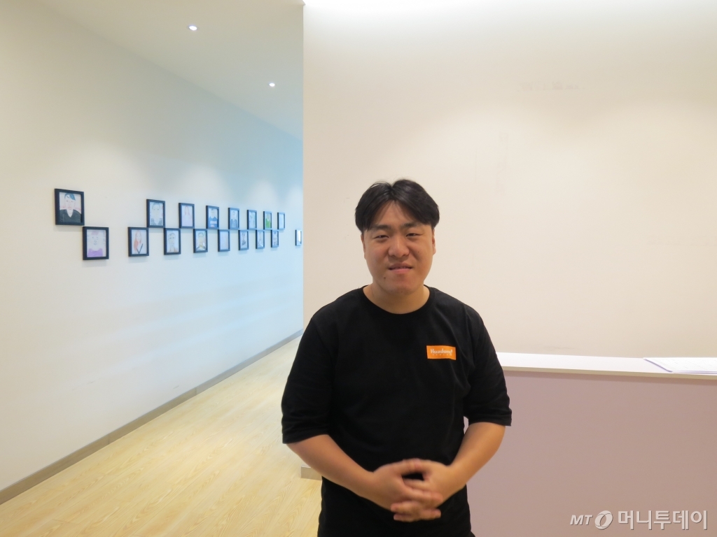 뉴스 보면 광고수익 나누는 모델로 中미디어 뒤흔든 韓청년 - 뉴스 썸네일 이미지