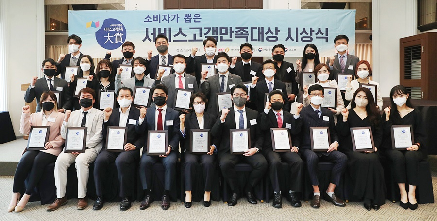 블라인드 | 에프앤코 뉴스