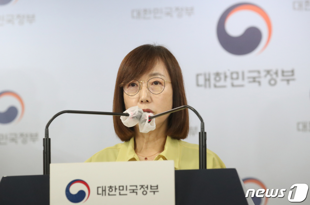 추석 코로나 재확산 우려…성묘·나들이 때 살인진드기 주의하세요 - 머니투데이