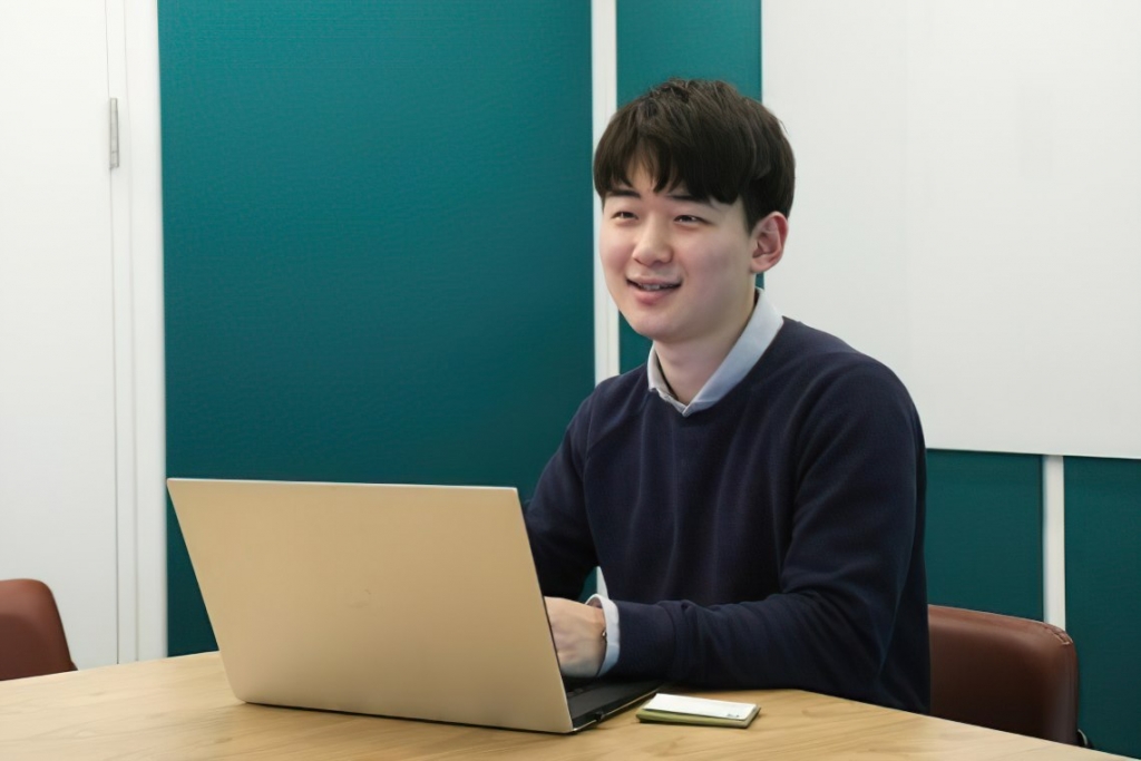 라피티, 온라인 스터티카페 '태그룸'..."아시아 최대 메타버스 커뮤니티 만들... - 뉴스 썸네일 이미지