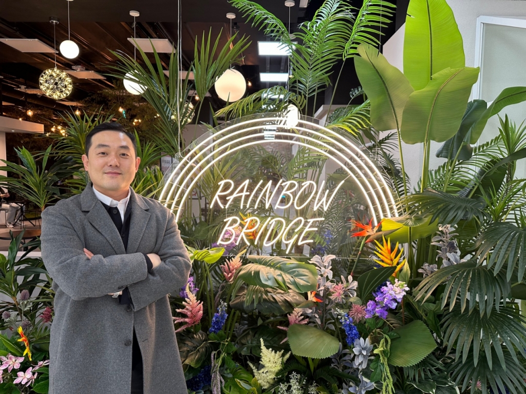 '월매출 1억원' 찍은 스테이크 가게...비결은 고기·가격 아닌 '이것' - 뉴스 썸네일 이미지