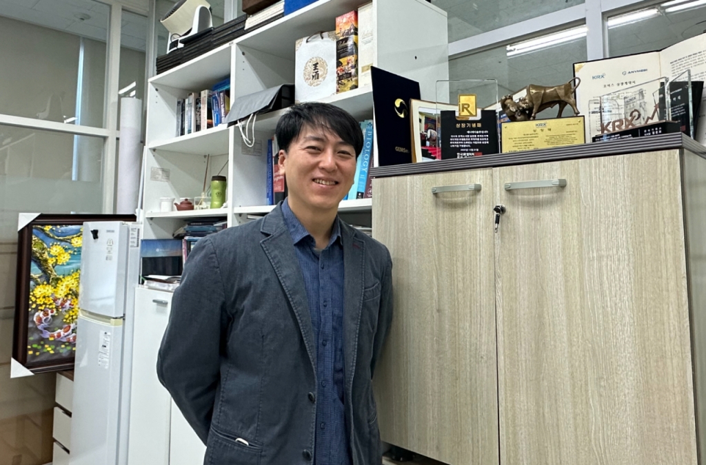 AI + 3D프린팅으로 의사 돕는다…수술, 미용 분야 개척중인 '이 기업'