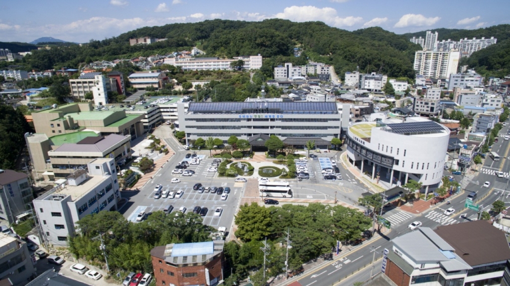 안동시, '채종원·양묘장 제초관리 무인화 기술개발' 공모 선정 - 뉴스 썸네일 이미지