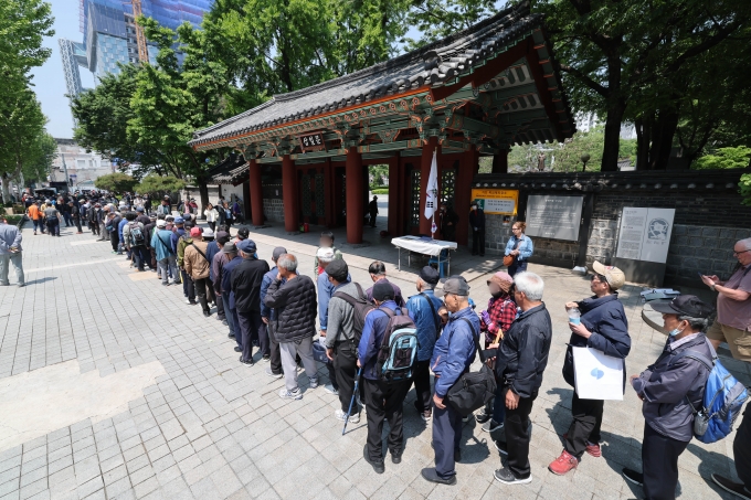 '준비된 인생 2막'에 나이 제한은 없다 - 뉴스 썸네일 이미지