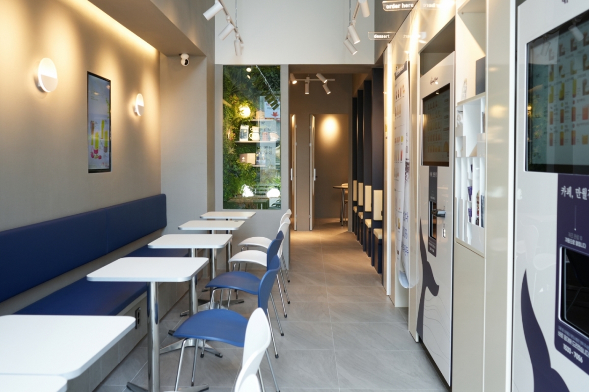 카페 만월경, 500호점 돌파... 단기간에 업계 최다 기록 달성 - 뉴스 썸네일 이미지