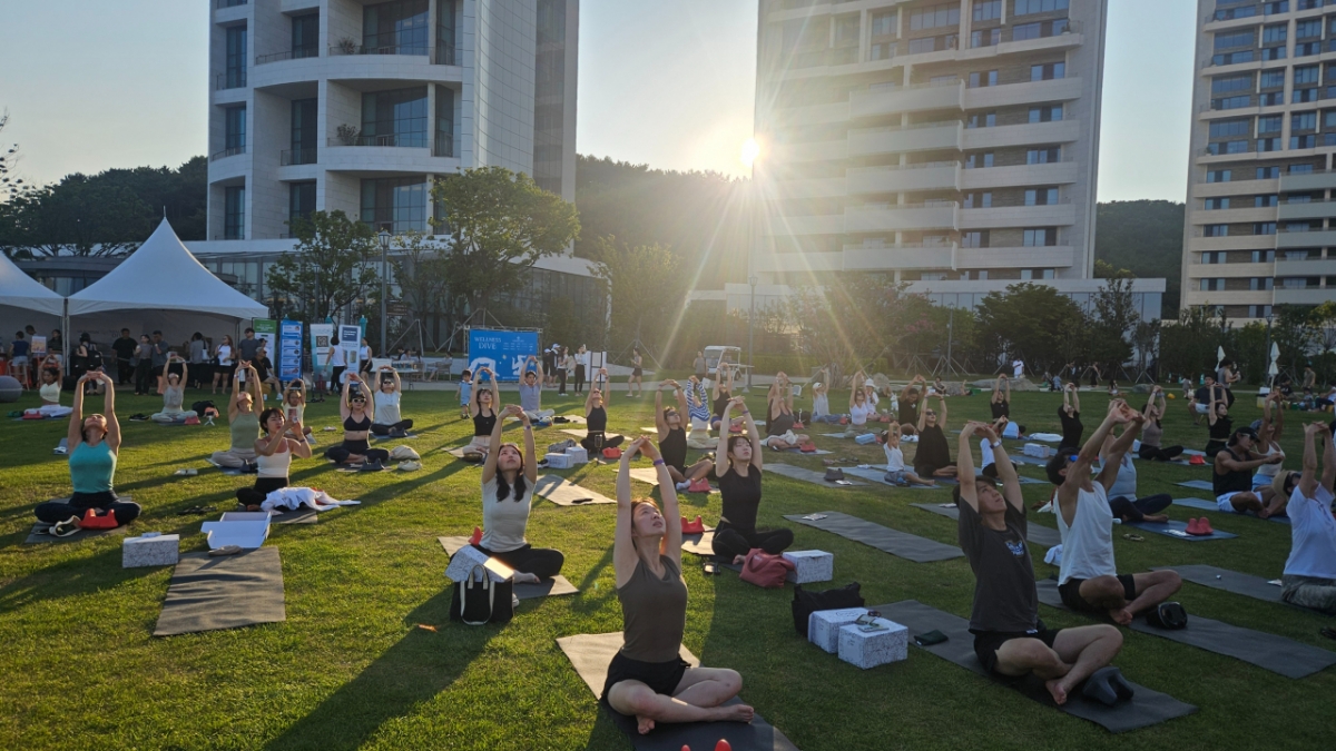 휴먼밸런스, 부산 웰니스페스타 '2025 웰니스다이브' 운영 성료 - 뉴스 썸네일 이미지