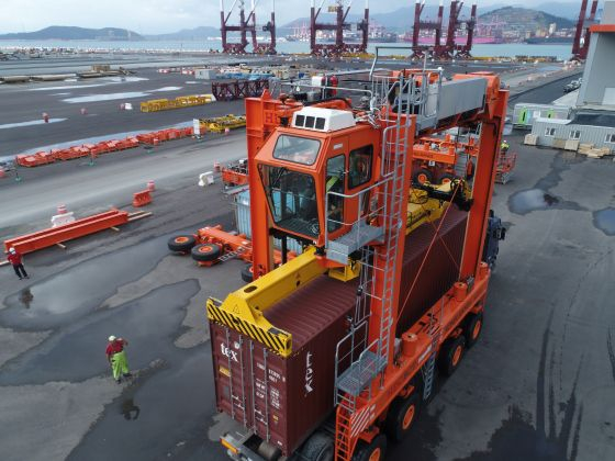 아이테드, 부산신항에 '김서림 방지' 투명발열글라스 공급 - 뉴스 썸네일 이미지