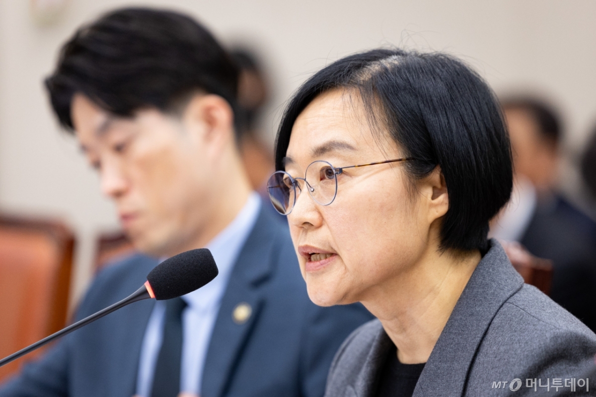 한성숙 "K-빅테크 만드려면…벤처투자 문화 개선·기업 참여 필요"