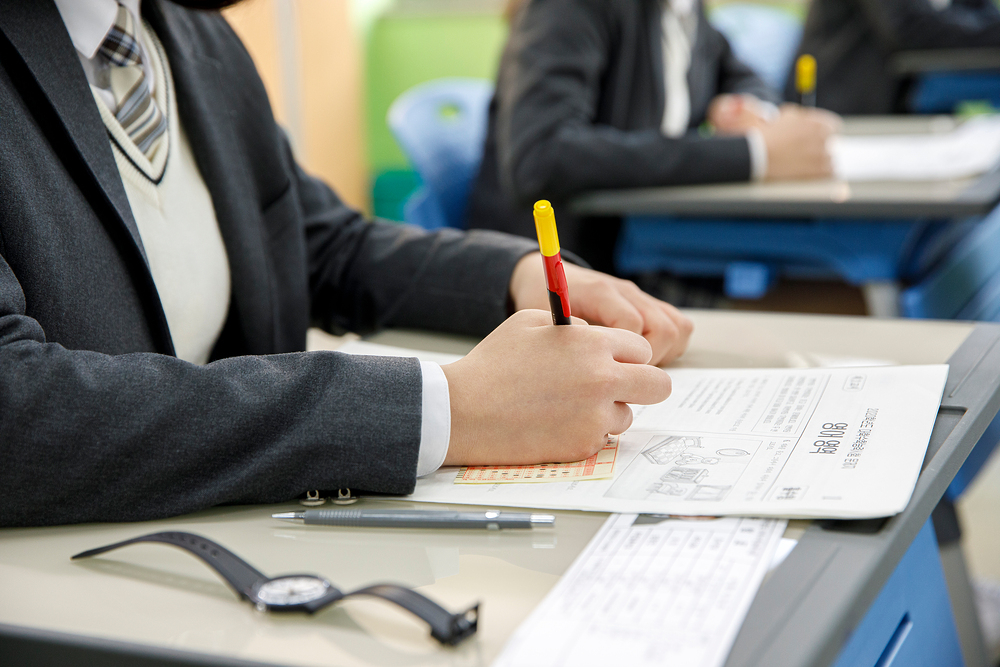 도쿄대 수석보다 높아…챗GPT·제미나이, 日입시 '최상위권' 성적