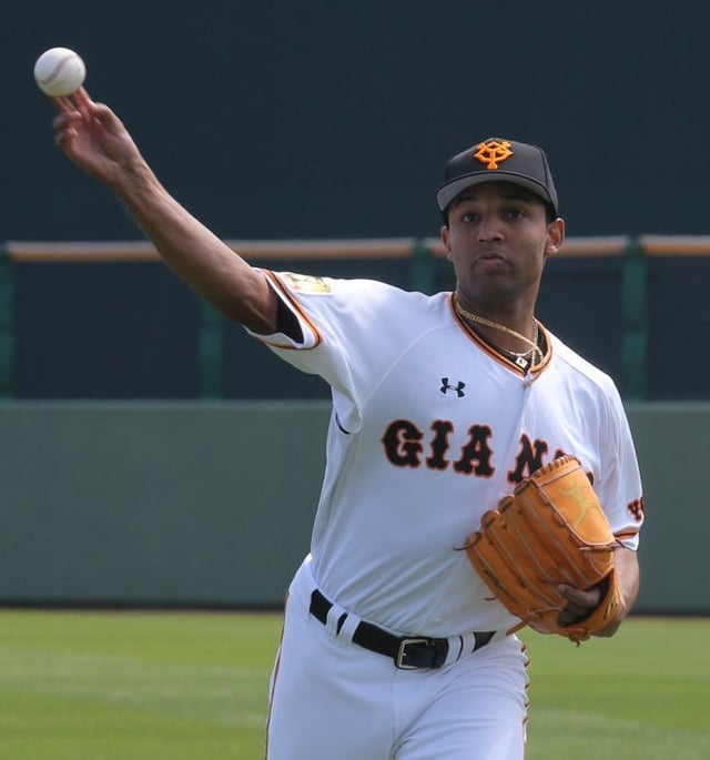 Angel Sanchez thuộc Yomiuri mùa giải 2020. /Ảnh=Yomiuri Giants SNS chính thức
