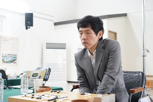 イ·チャンホ。/写真=韓国棋院提供