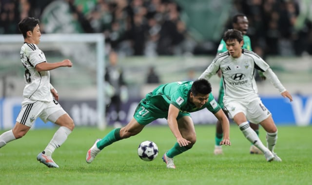 27日、中国北京の労働者競技場で行われた2026~2027アジアサッカー連盟（AFC）チャンピオンズリーグのエリート（ACLE）北京国安と全北現代の試合の様子。 /写真=AFC提供