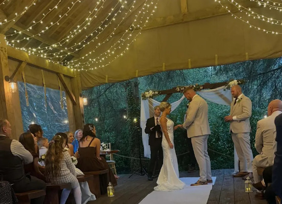 ジョー·ウェスターマンとアリソン·ホプキンソンの結婚式の写真。 /写真=ジョー·ウェスターマン SNS