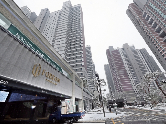 10억 로또 떴는데 "현금 7억 있어야"…'무순위 청약' 진짜 경쟁 시작 ...