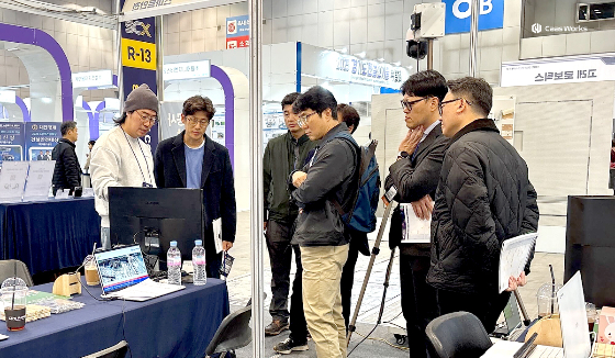 아이콘 '카스웍스', '2025 스마트건설 엑스포'서 AI 솔루션 선봬 - 뉴스 썸네일 이미지