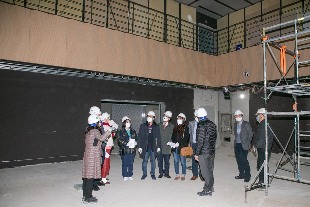 부천시의회 도시교통위원회 '부천아트센터 건립현장' 방문 - 머니투데이