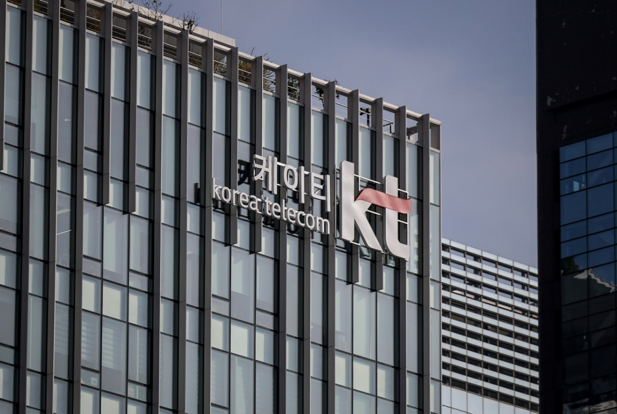 KT, 목표가 10% 낮춘 6.2만원·…이익 추정치 하락-삼성증권