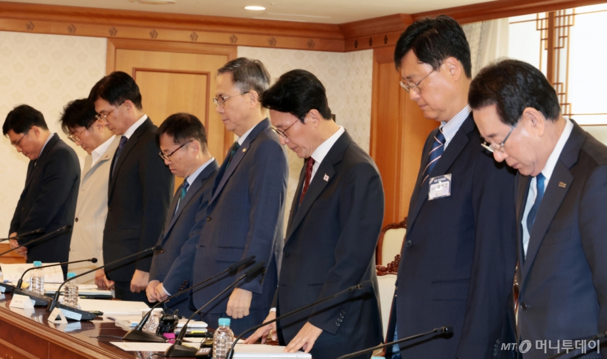 12·29 여객기 참사 1주기 앞두고…김민석 총리 