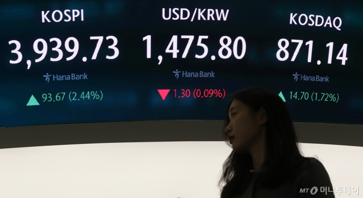 제미나이 호평에 美 AI 거품론 진정…韓 반도체주 동반 강세