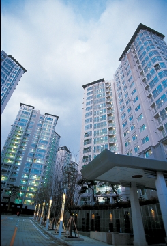 ↑덕소동부센트레빌 주출입구 전경