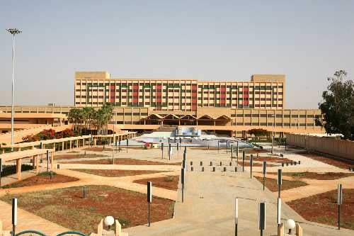 ↑리비아 벵가지 중앙병원