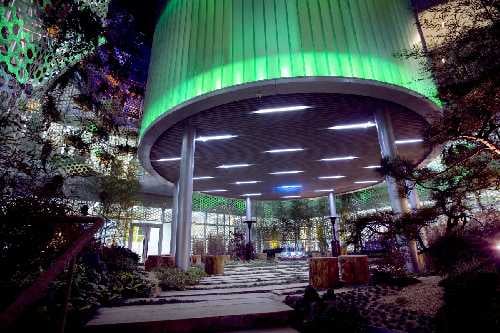 ↑푸르지오밸리 내부, 밸리가든