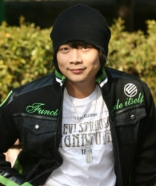 ↑개그맨 '제니퍼' 김재욱