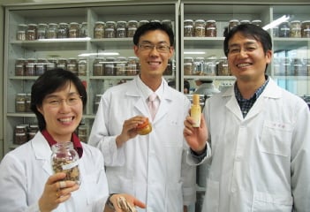 ↑왼쪽부터 김수정, 하정철, 염명훈 연구원