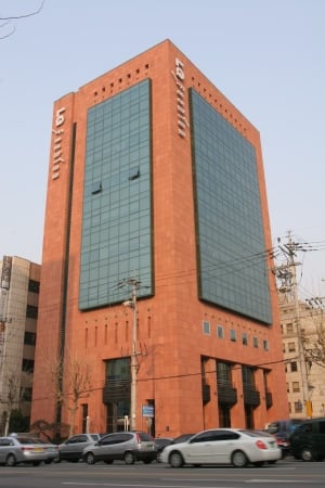 LG패션 본사 사옥 전경.