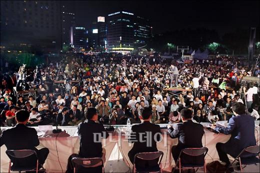 ↑이해영 한신대학교 국제관계학부 교수가 발언을 하고 있다.
