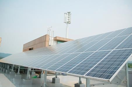 ↑ 앞으로 'e-편한세상' 옥상에 설치될 태양광 발전 시스템 사진.