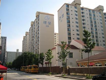 ↑ 노원구 은행사거리 인근 건영3차 아파트.