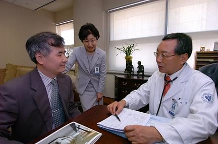 ↑세브란스병원 VIP 검진 고객은 별도로 마련된 진료실에서 프라이버시를 보장받으며 상담받을 수 있다.