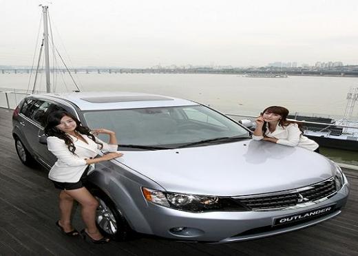 ↑ 미쓰비시 '아웃랜더'