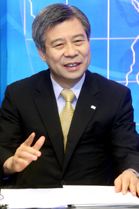 ↑강창희 미래에셋투자연구소장