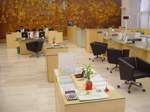 ↑한 증권사 지점의 객장