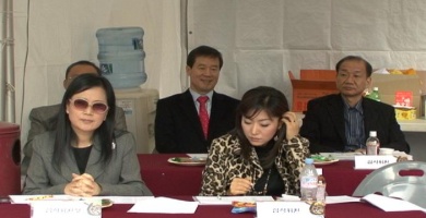 ↑청계천가요제 본선 심사위원단