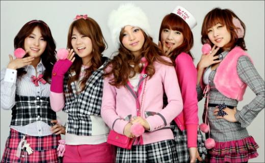 ↑ 여성 그룹 카라의 구하라(중앙)ⓒ 송희진 기자