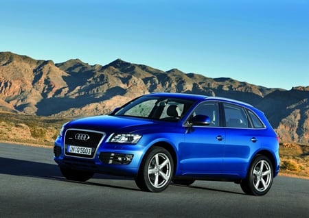 ↑토요타 '캠리'