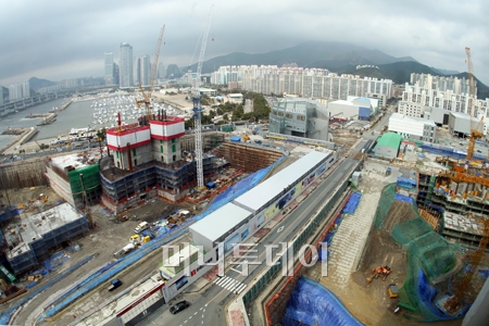 ↑부산 해운대 마린시티 주상복합 공사현장ⓒ송희진 기자