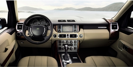 ↑전자동 지형반응 시스템(Terrain Response System)