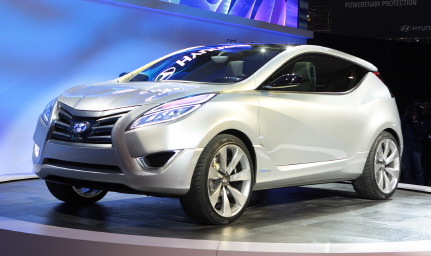 ↑현대차의 크로스오버 콘셉트카 '누비스'